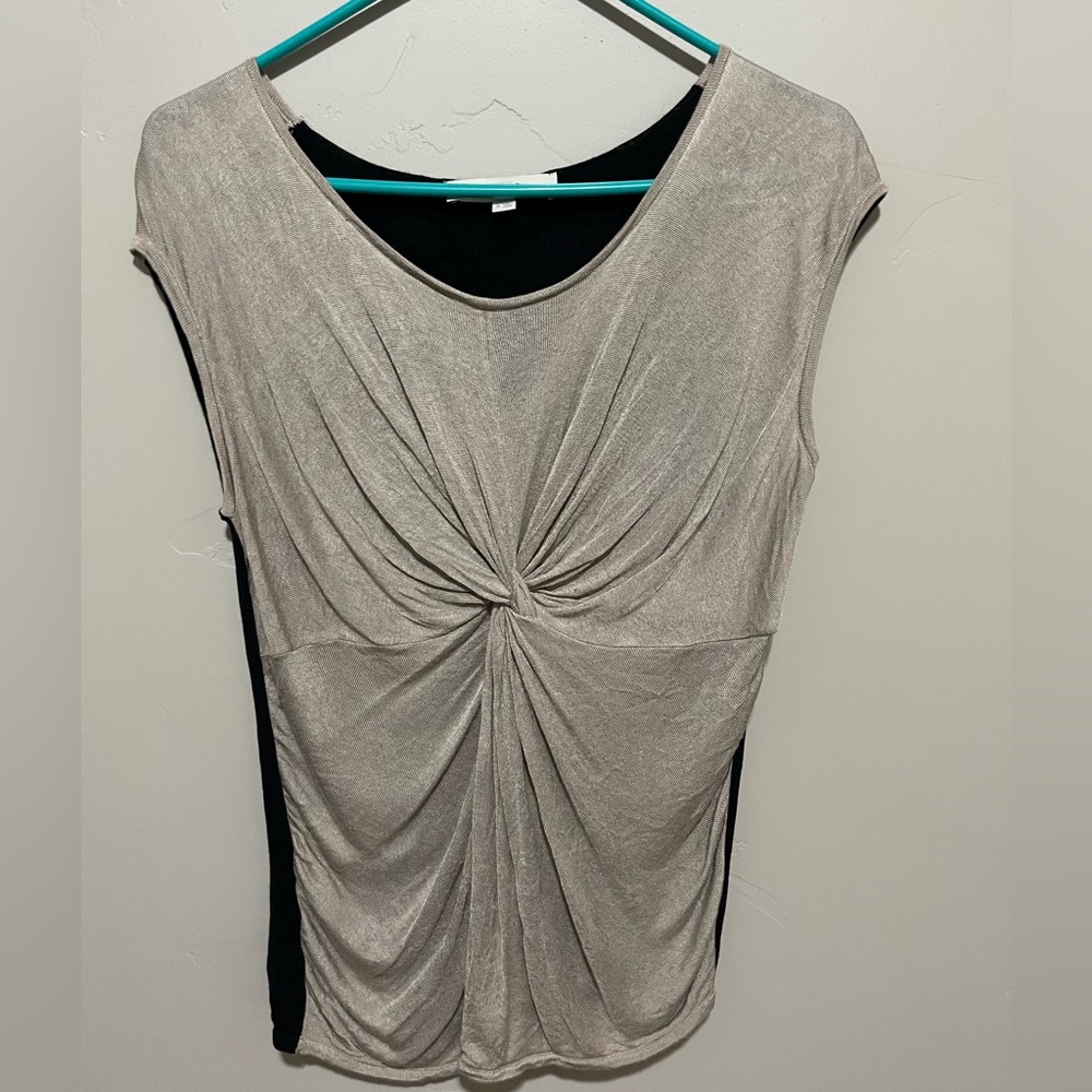 Loft Women’s Tank Top - Medium